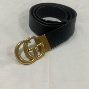 REVERSIBLE LEATHER BELT WITH DOUBLE G
BUCKLE